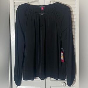 Vince Camuto Long Sleeve Peasant Blouse Size S Black Keyhole Button Neck NEW